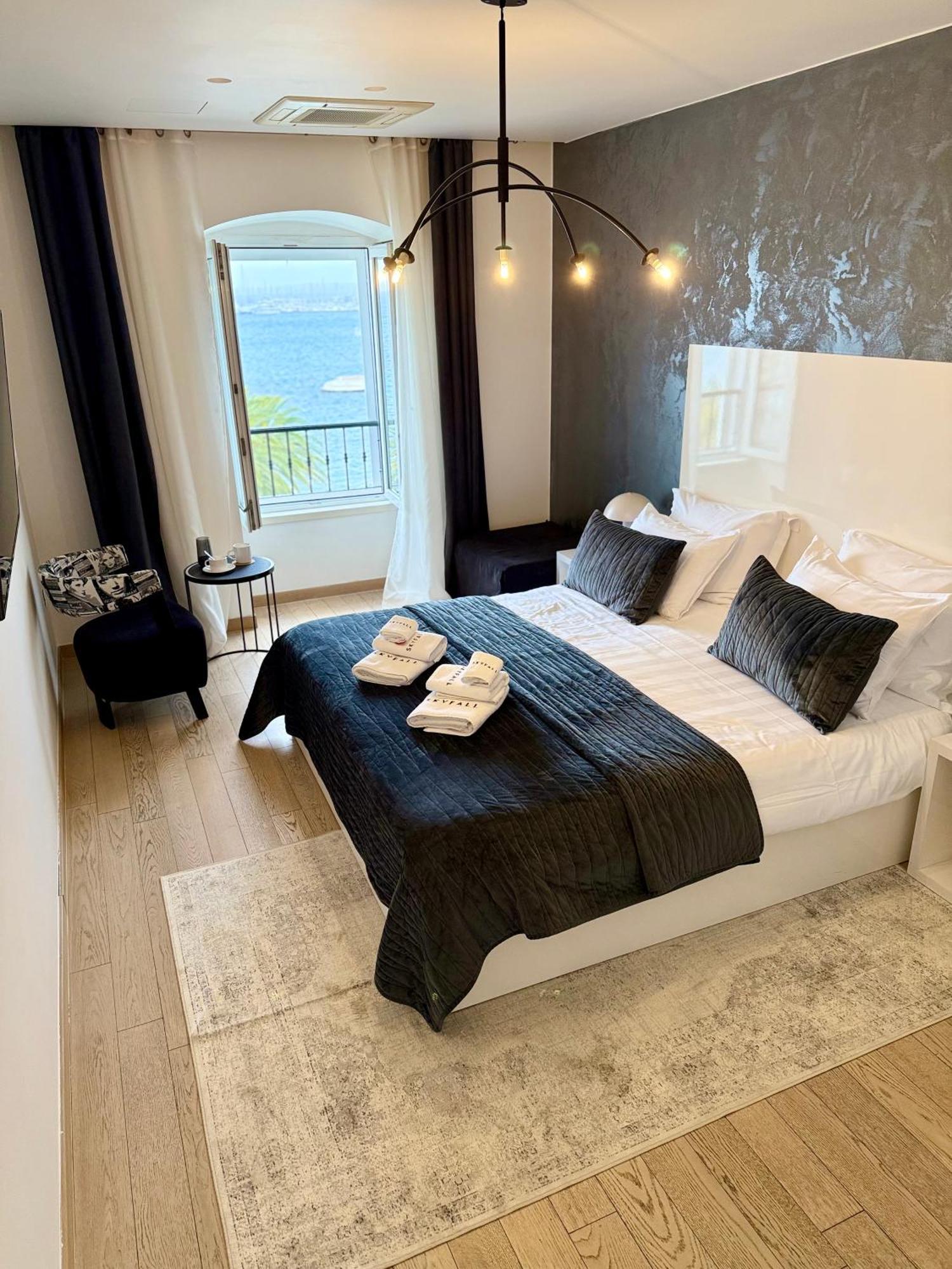 B&B Skyfall Сплит Экстерьер фото
